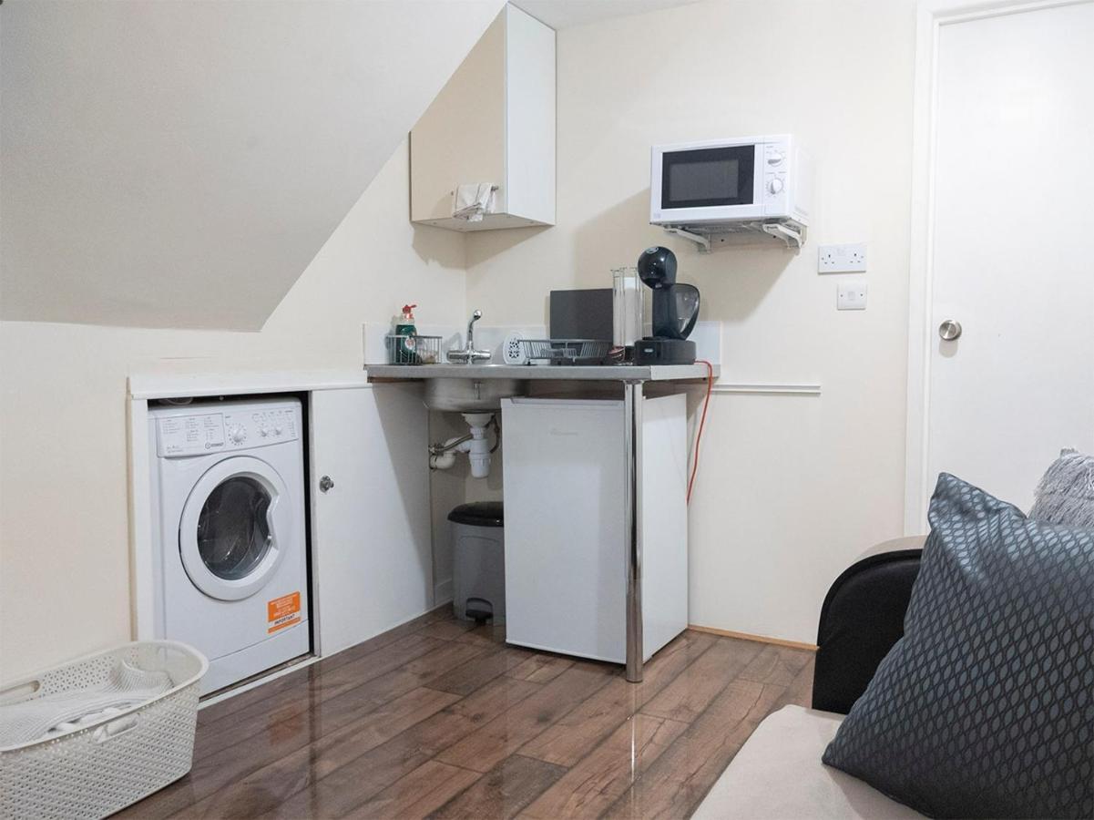 145 Burnley Road Apartment Лондон Екстериор снимка