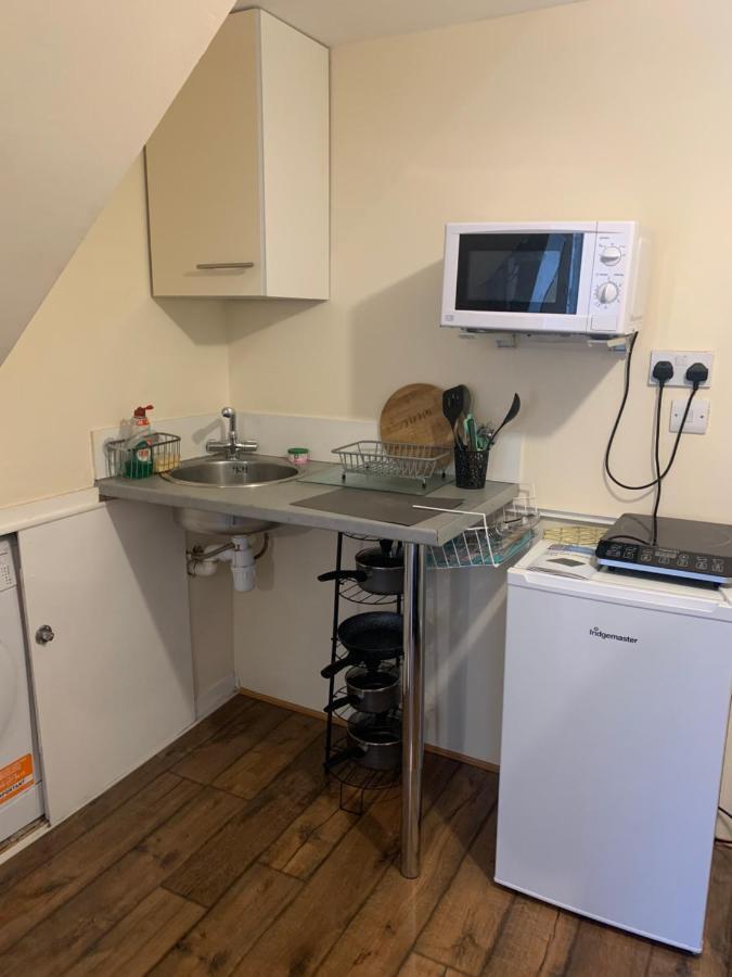 145 Burnley Road Apartment Лондон Екстериор снимка