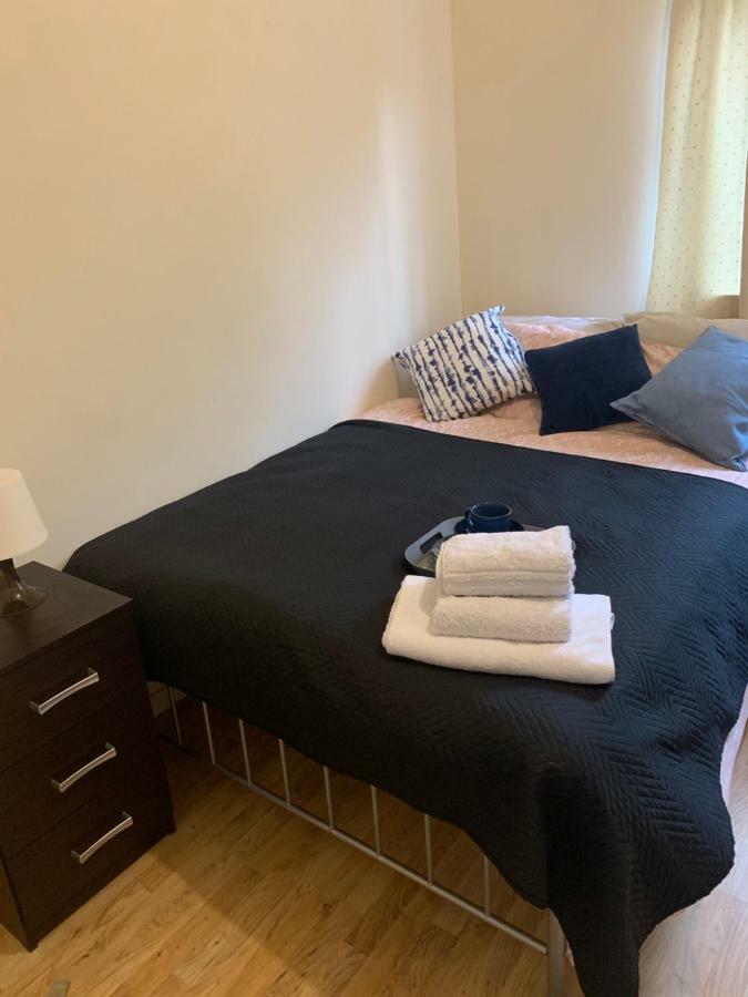 145 Burnley Road Apartment Лондон Екстериор снимка